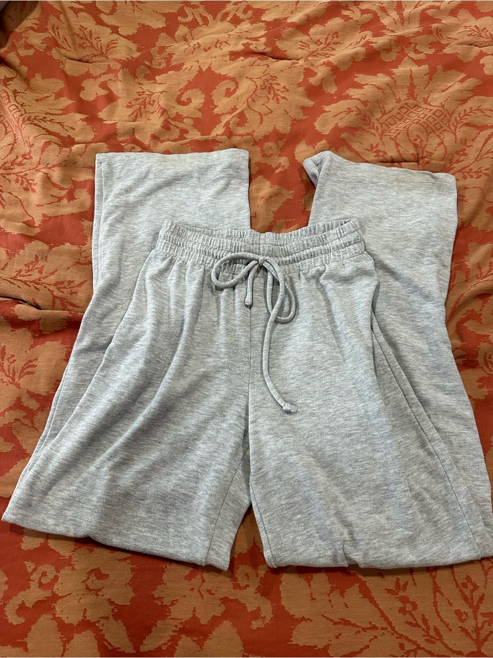 Grey Aritizia wide leg pants